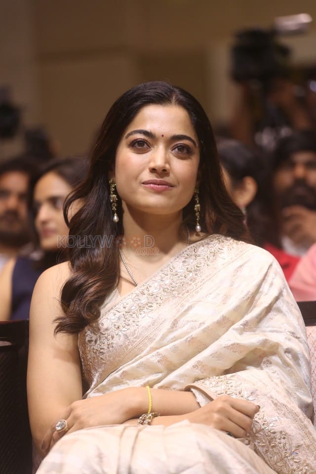 Heroine Rashmika Mandanna at Kuberaa Movie Success Meet Pictures 01