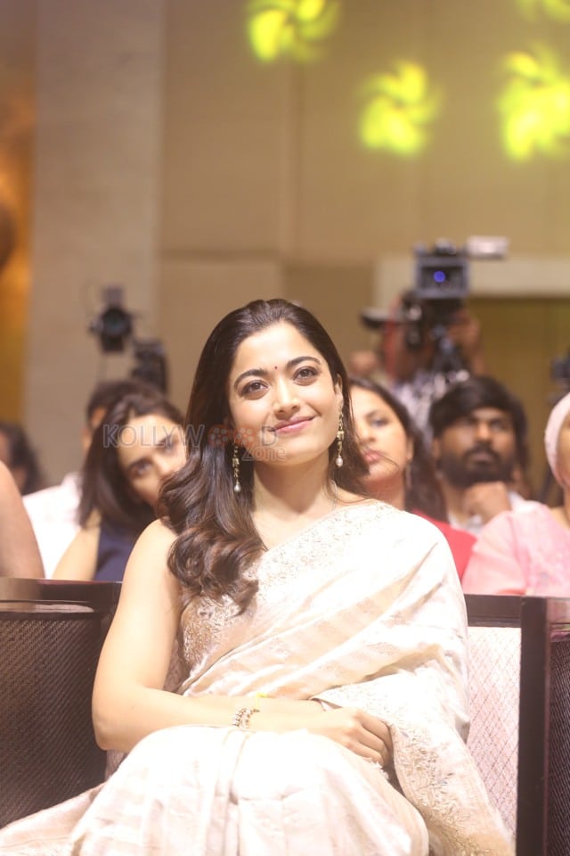 Heroine Rashmika Mandanna at Kuberaa Movie Success Meet Pictures 03