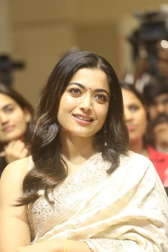 Heroine Rashmika Mandanna at Kuberaa Movie Success Meet Pictures 20