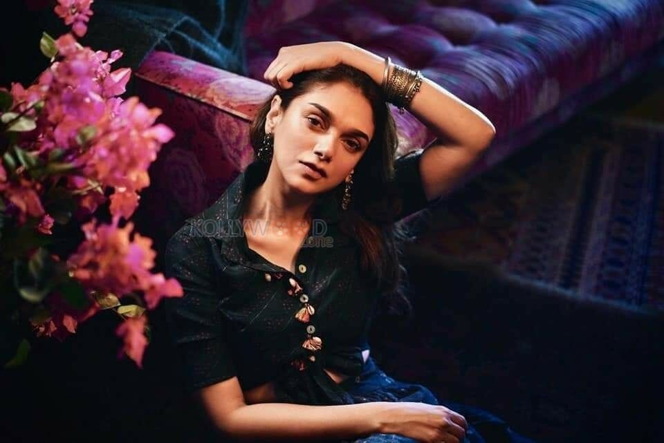 Hey Sinamika Heroine Aditi Rao Hydari Photos