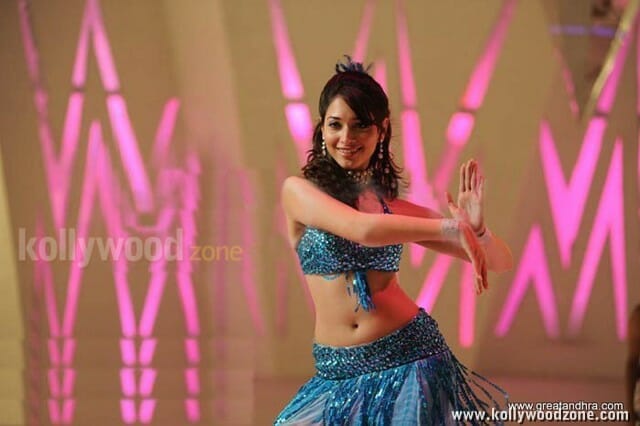 Hot And Sexy Tamanna Pics