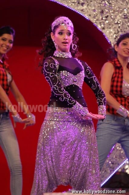 Hot And Sexy Tamanna Pics