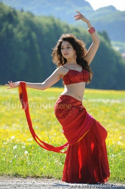 Hot And Sexy Tamanna Pics