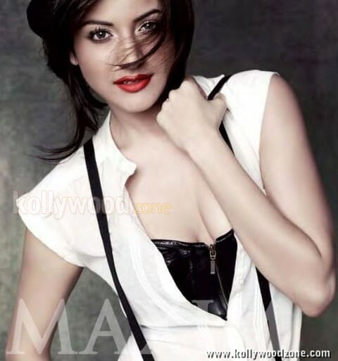 Hot Anushka Sharma Maxim Photos