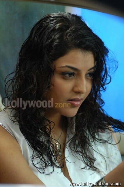 Hot Kajal Agarwal In Arya Movie Photos