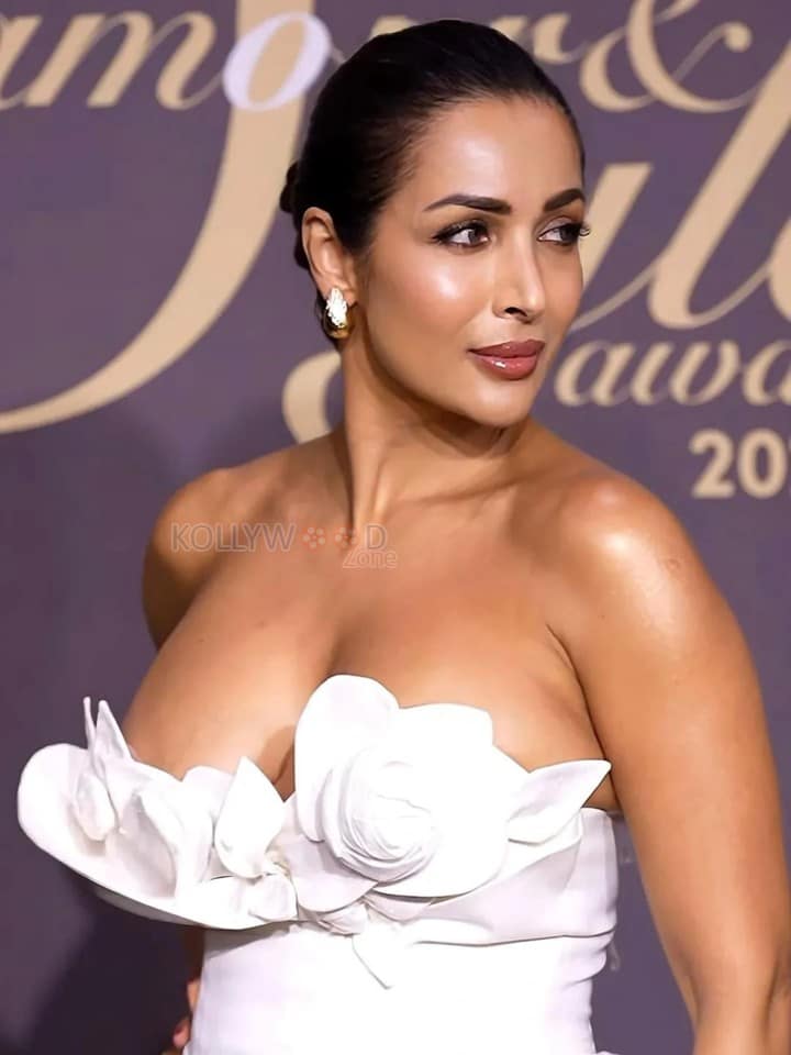 Hot Malaika Arora at Filmfare Glamour and Style Awards 2025 Photos 04