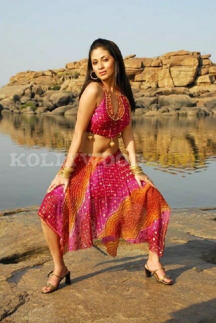 Hot Sada Stills