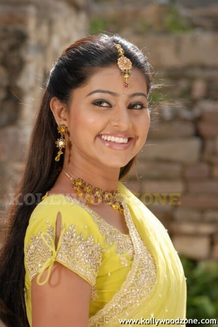 Hot Sneha Pics
