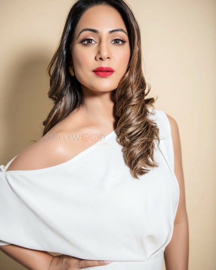 Indian Actress Hina Khan Photoshoot Stills