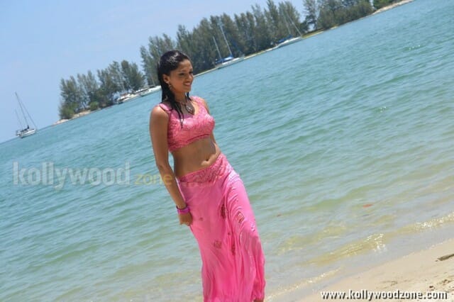 Indian Actress Sunaina Sexy Photos