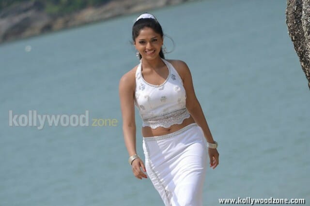 Indian Actress Sunaina Sexy Photos