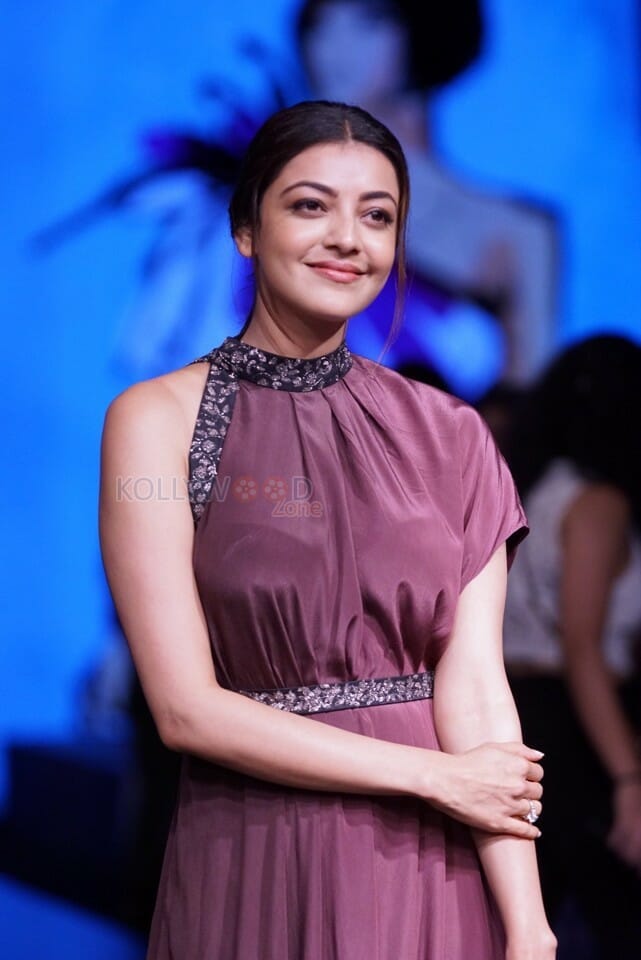 Kajal Agarwal At Anushree Reddy Show Stopper At Lakme Fashion Week Photos