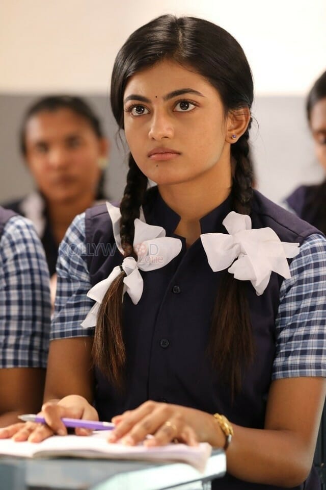 Kamali From Nadukkaveri Movie Heroine Anandhi Stills
