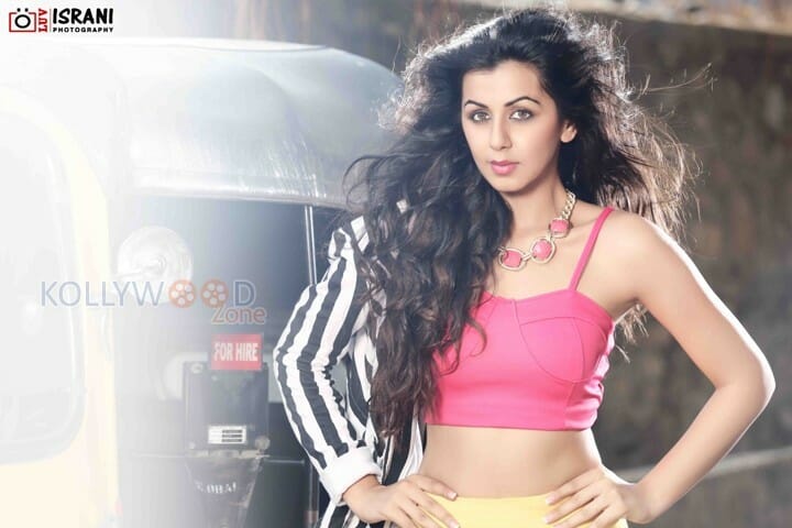 Ko Movie Heroine Nikki Galrani Sexy Stills