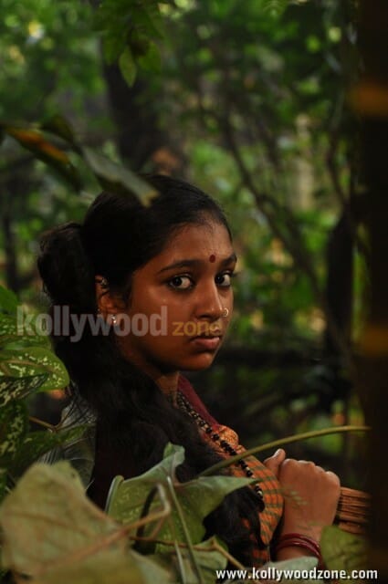 Kumki Heroine Lakshmi Menon Pictures