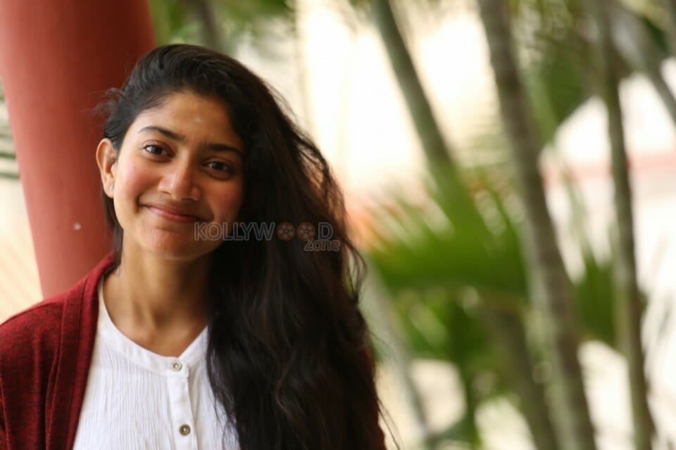 Maari Heroine Sai Pallavi Interview Stills