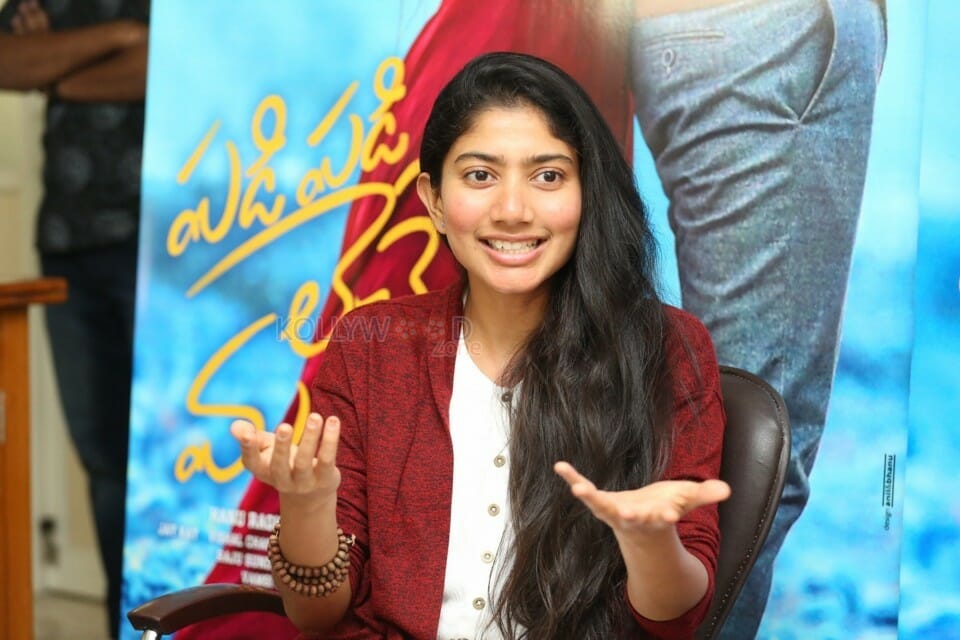 Maari Heroine Sai Pallavi Interview Stills