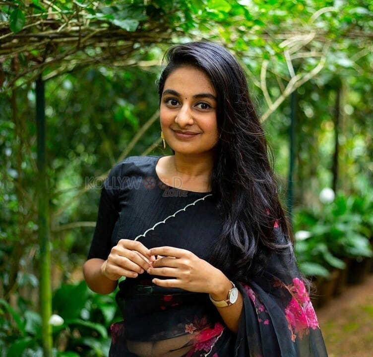 Malayalam Actress Esther Anil Pictures