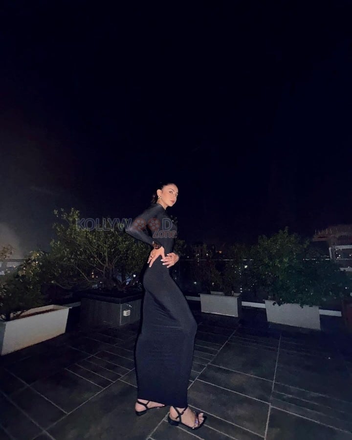 Midnight Beauty Rakul Preet Singh in a Black Cut Out Maxi Dress Photos 04