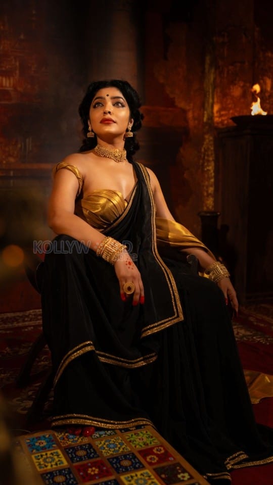 Mollywood Actress Rima Kallingal as Rani of Mahabali Vindhyavali Photoshoot Pictures 03