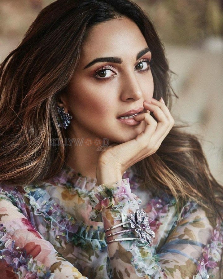 Mr Lele Actress Kiara Advani Photoshoot Stills