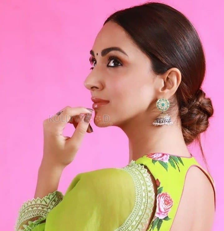 Mr Lele Actress Kiara Advani Photoshoot Stills