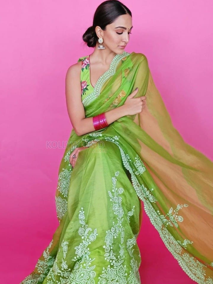 Mr Lele Actress Kiara Advani Photoshoot Stills
