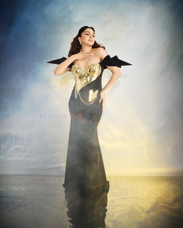 New Mom Kiara Advani Golden Dress Photos 03