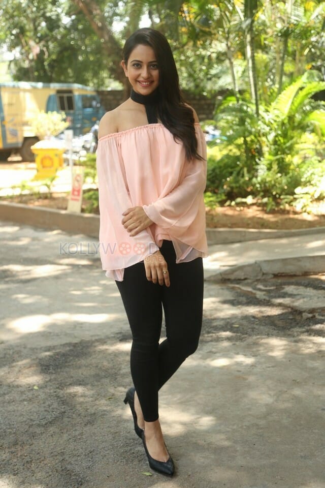 Pretty Actress Rakul Preet Singh Photo Shoot Pictures
