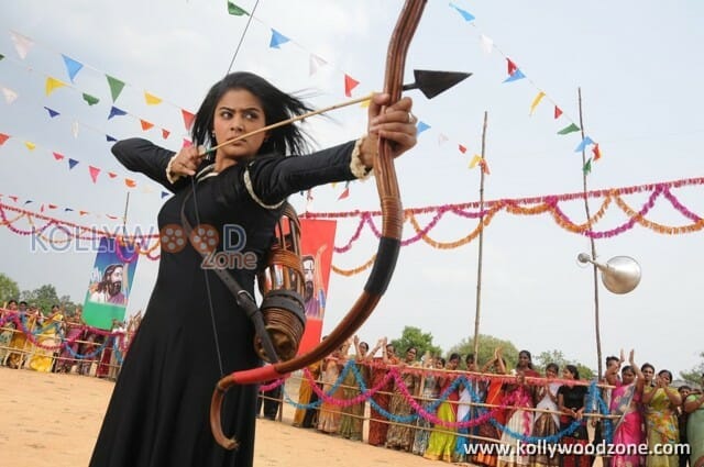 Priyamani In Anjathey Chandi Movie Pictures