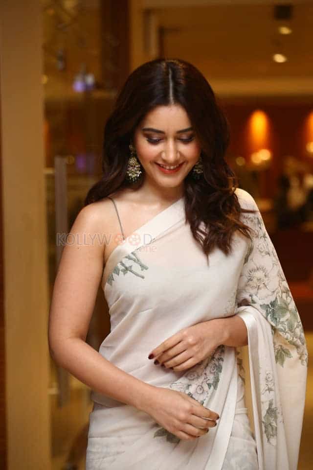 Raashi Khanna at Aha Exclusive 3 Roses Pre Launch Pictures 10