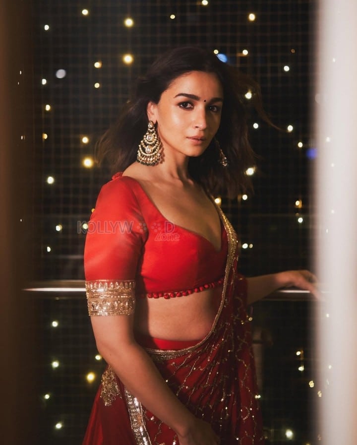 Radiant Beauty Alia Bhatt in a Red Manish Malhotra Lehenga Photos 03