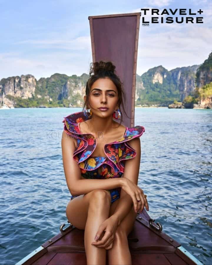 Rakul Preet Singh Travel Leisure Photo 01