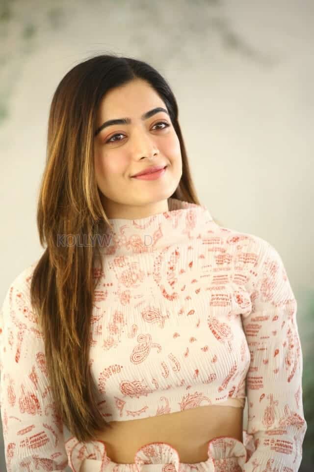 Rashmika Mandanna at Aadavallu Meeku Johaarlu Movie Interview Pictures 17