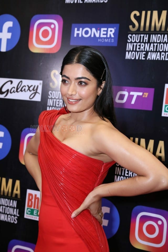 Rashmika Mandanna at SIIMA Awards 2021 Day 2 Photos 02