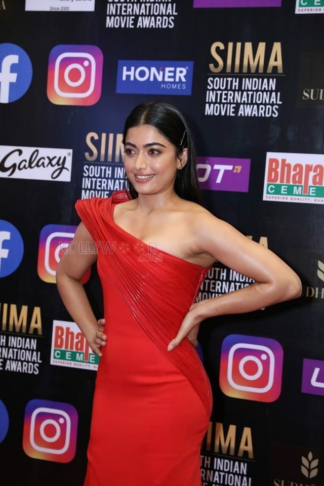 Rashmika Mandanna at SIIMA Awards 2021 Day 2 Photos 14