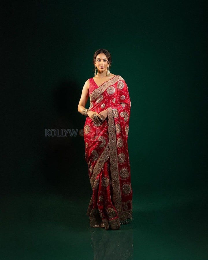 Ravishing Rakul Preet Singh in a Royal Red Saree with a Matching Sleeveless Blouse Pictures 08