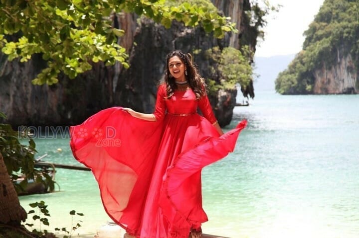 Rekka Heroine Lakshmi Menon Stills