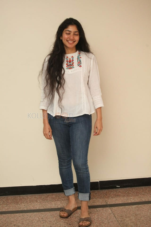 Sai Pallavi at Love Story Movie Interview Pictures 30