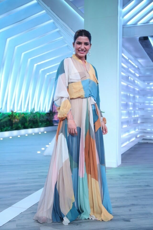 Samantha Akkineni At The Launch Of Her New Talk Show Sam Jam Photos