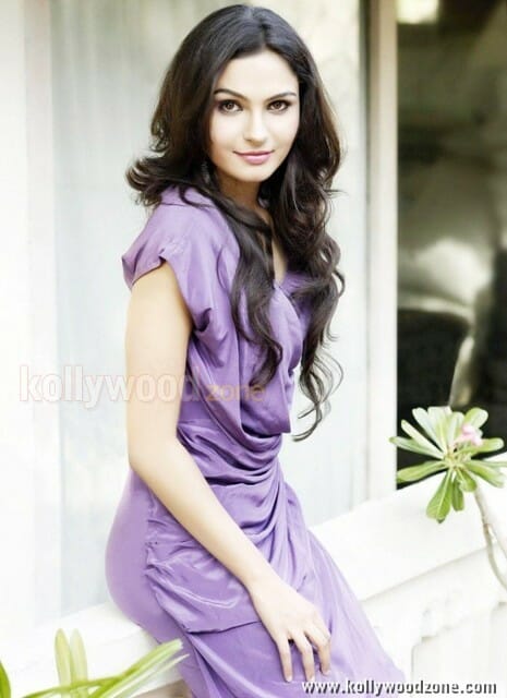 Sexy Andrea Jeremiah Hot New Photos