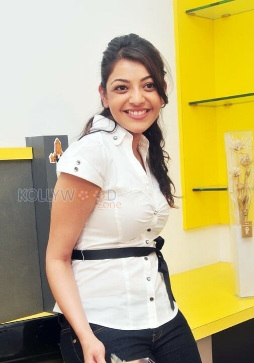 Sexy Beauty Kajal Agarwal Photos