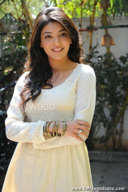 Sexy Kajal Agarwal Short Skirt Photos
