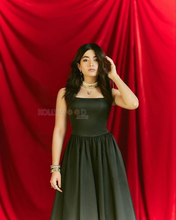 Sexy Kannada Actress Rashmika Mandanna in a Black Scooped Neck Dress Pictures 02