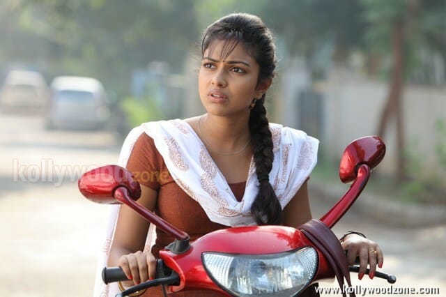 Sexy Mallu Girl Amala Paul Stills