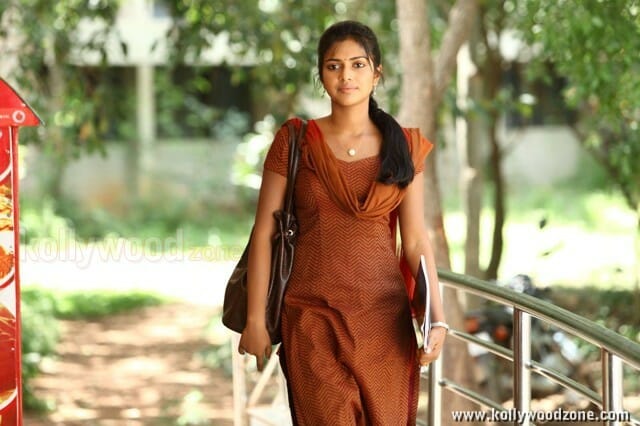 Sexy Mallu Girl Amala Paul Stills