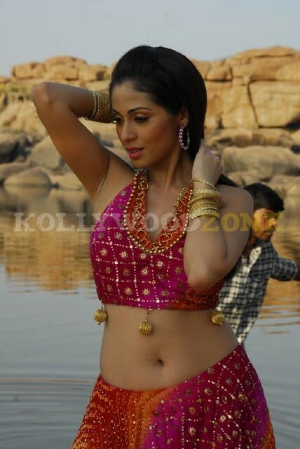 Sexy Sada Actress Stills