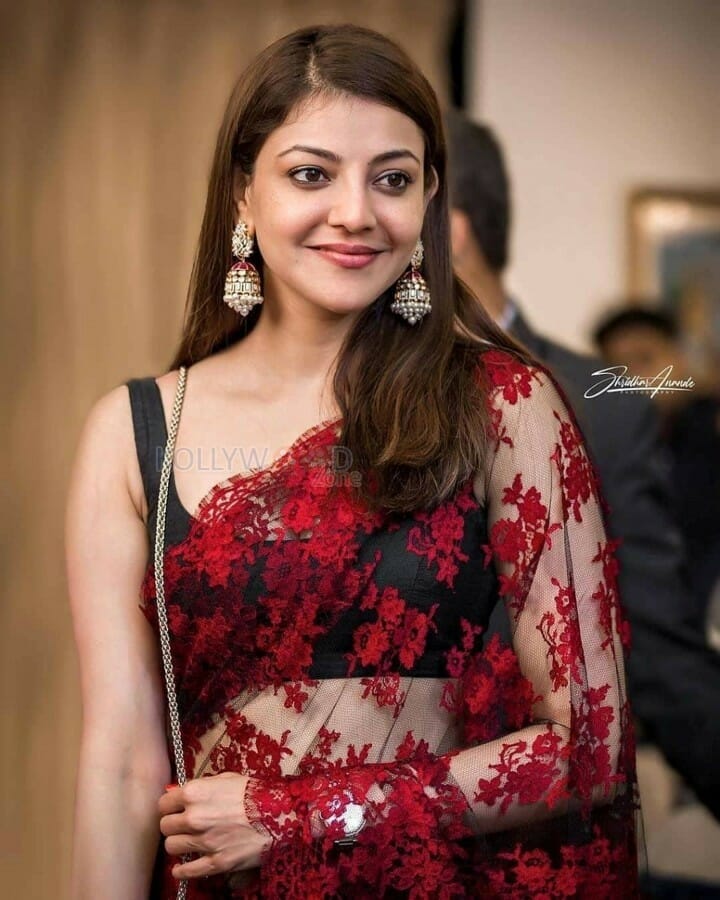 Sexy Siren Kajal Agarwal Photos