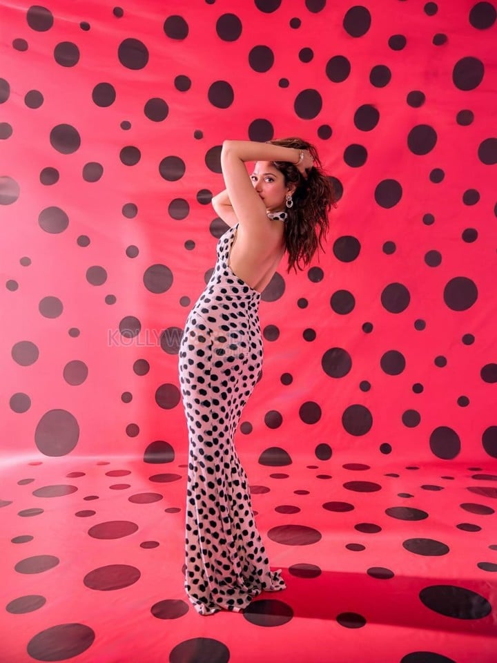 Sexy Tamannaah Bhatia in a Polka Dotted Halter Neck Backless Gown Photos 04