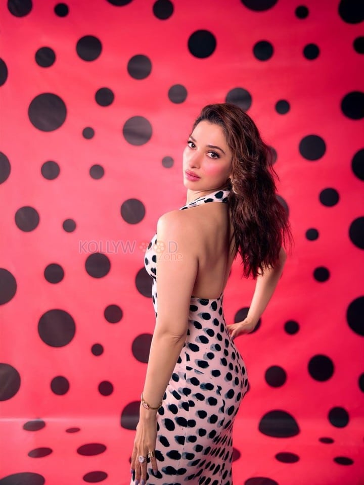 Sexy Tamannaah Bhatia in a Polka Dotted Halter Neck Backless Gown Photos 05